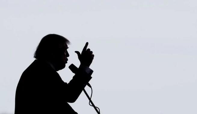美媒：为转移国内批评 白宫找了一大批“替罪羊”