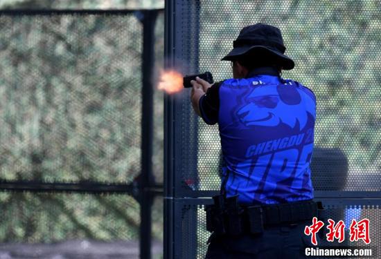 成都特警黑豹突击队亮相世界警察和消防员运动会