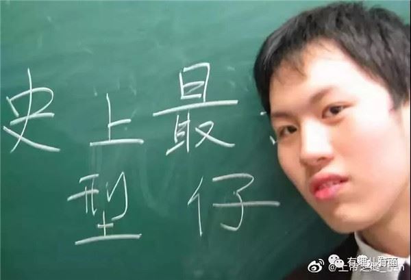 诗人?“新纳粹”! 诗人?“新纳粹”!