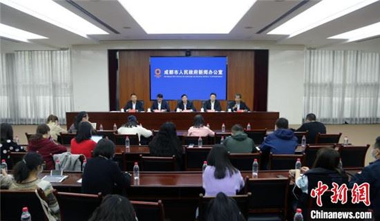 打造航空门户枢纽_成都东部新区推进未来之城建设 打造航空门户枢纽_成都东部新区推进未来之城建设
