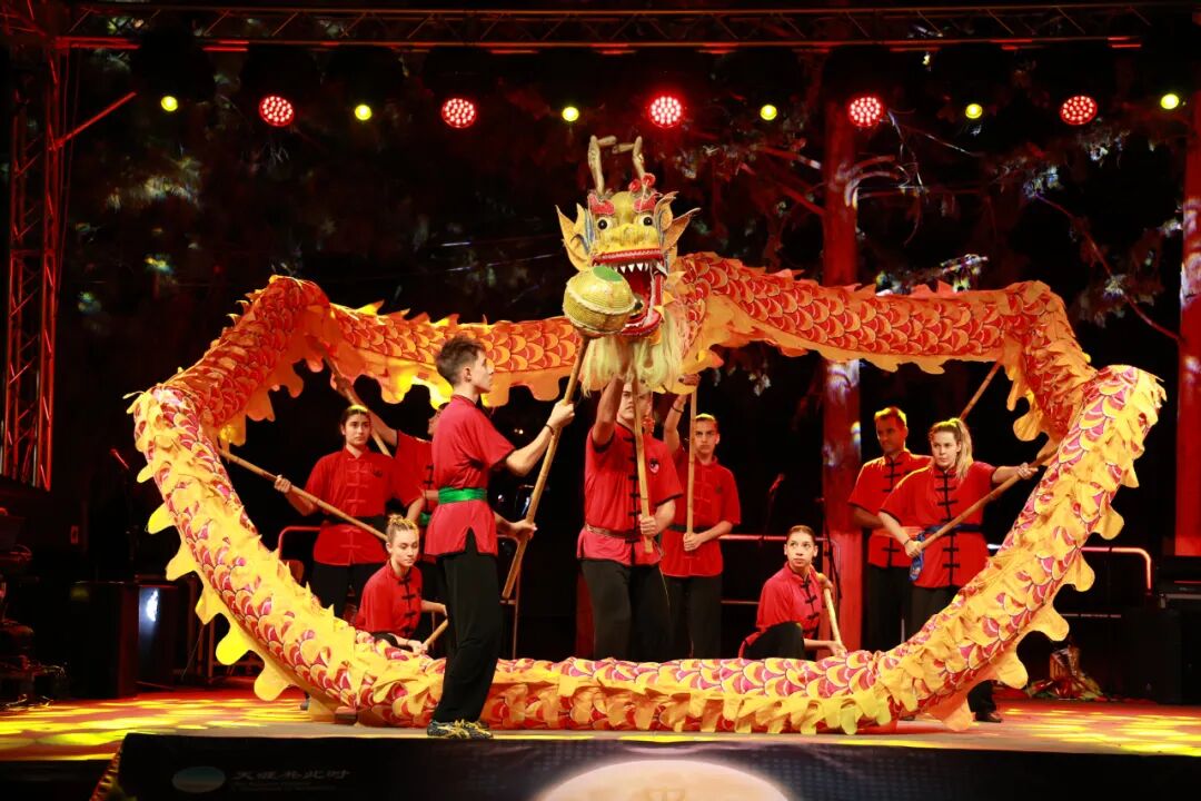 2025年“天涯共此时——中秋诗会”在希腊华彩上演